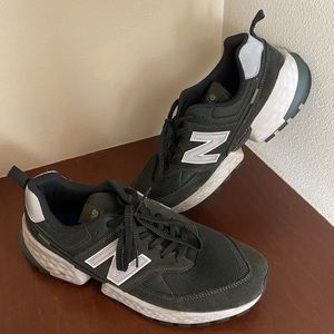 Size 14 Men’s New Balance Fresh Foam Olive Green Running Sneakers
